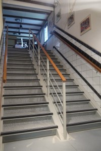 große Treppe Belag